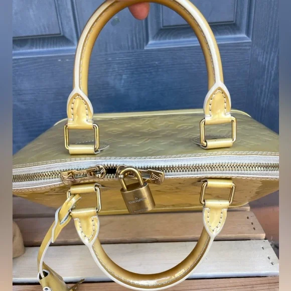 Authentic LOUIS VUITTON ALMA Venis pm handbag - Picture 17 of 17